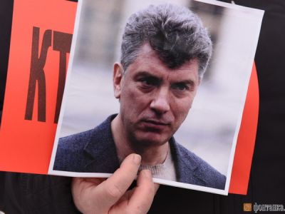 Акция в память о Борисе Немцове в Петербурге. Фото: fontanka.ru